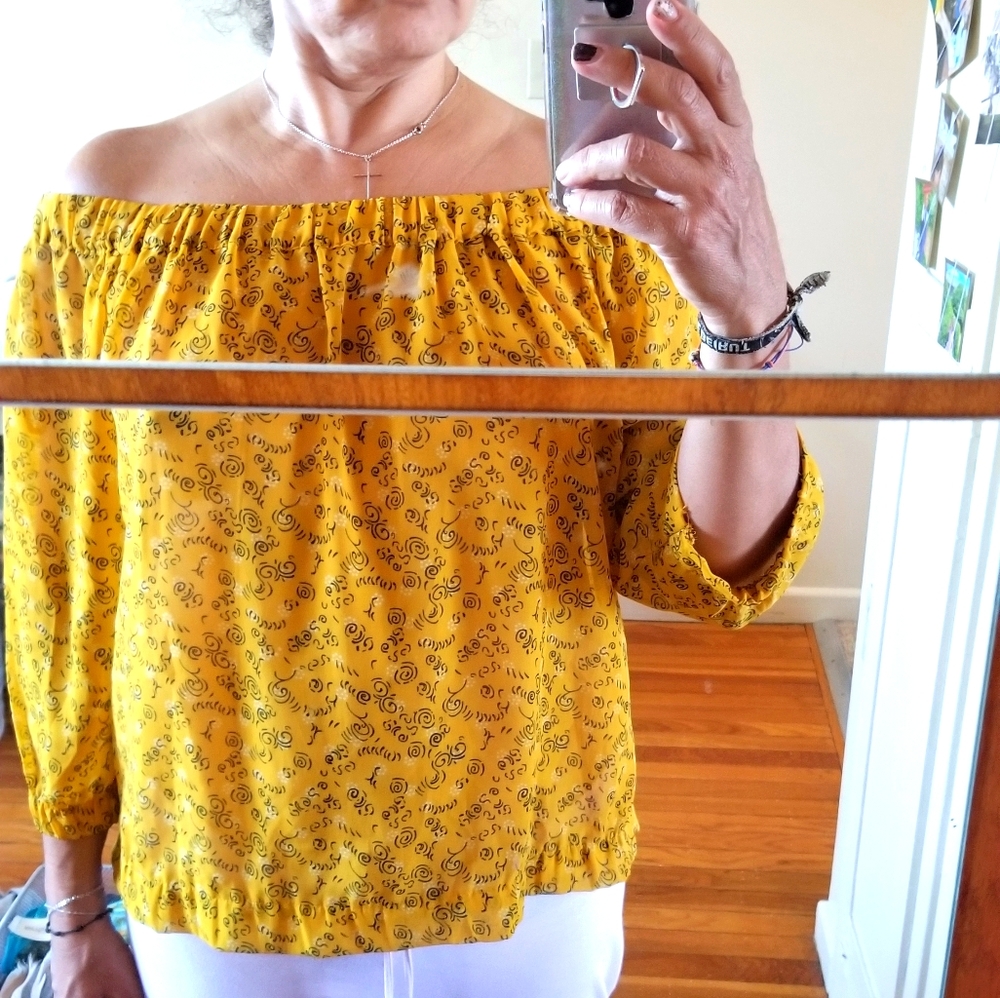 Sisley top
